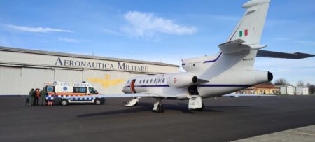 Trasporto sanitario: bimba di un giorno di vita trasferita da Cagliari a Milano con velivolo dell’Aeronautica Militare