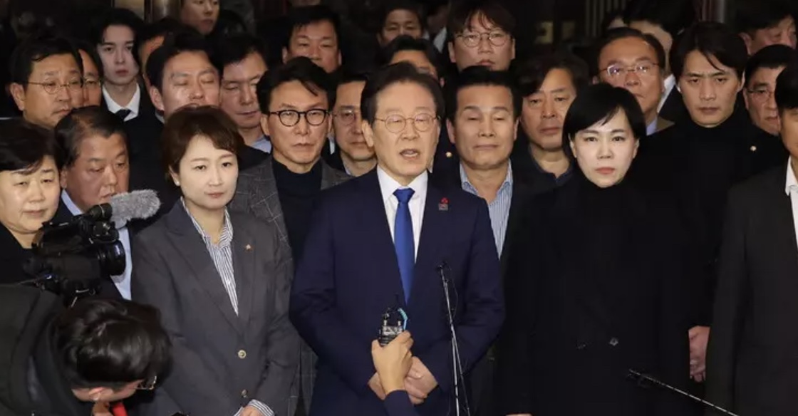 Corea del Sud: il parlamento chiede le dimissioni del presidente Yoon Suk-yeol