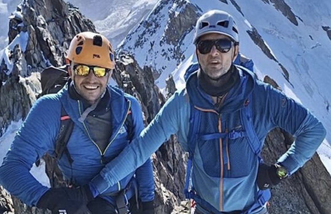 Bufera di neve sul Gran Sasso, sospese le ricerche di due alpinisti dispersi